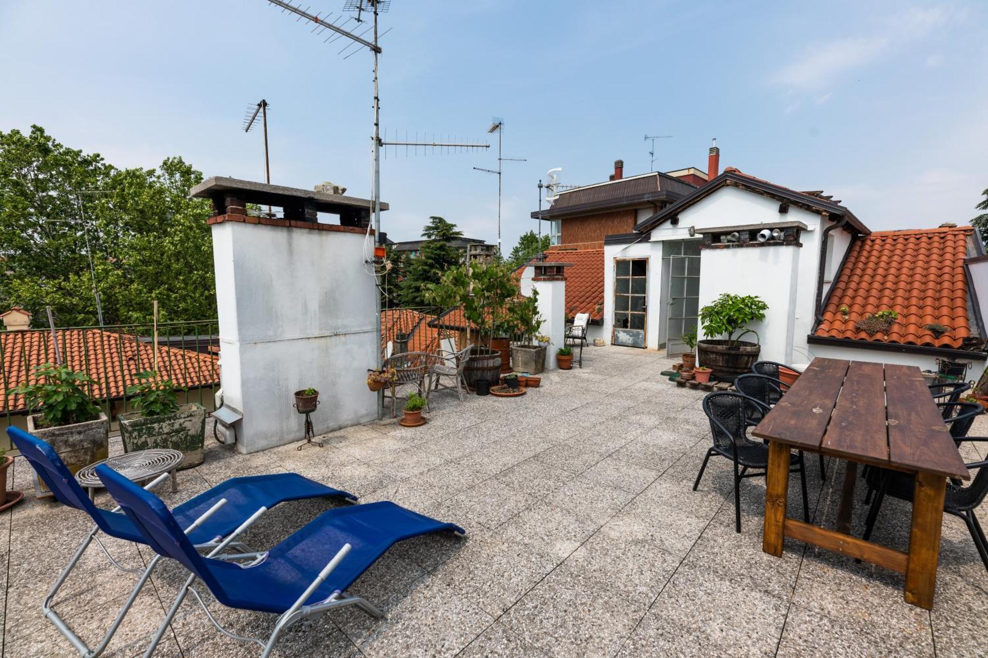 Bed and Breakfast The Liberty Terrace à Udine Extérieur photo